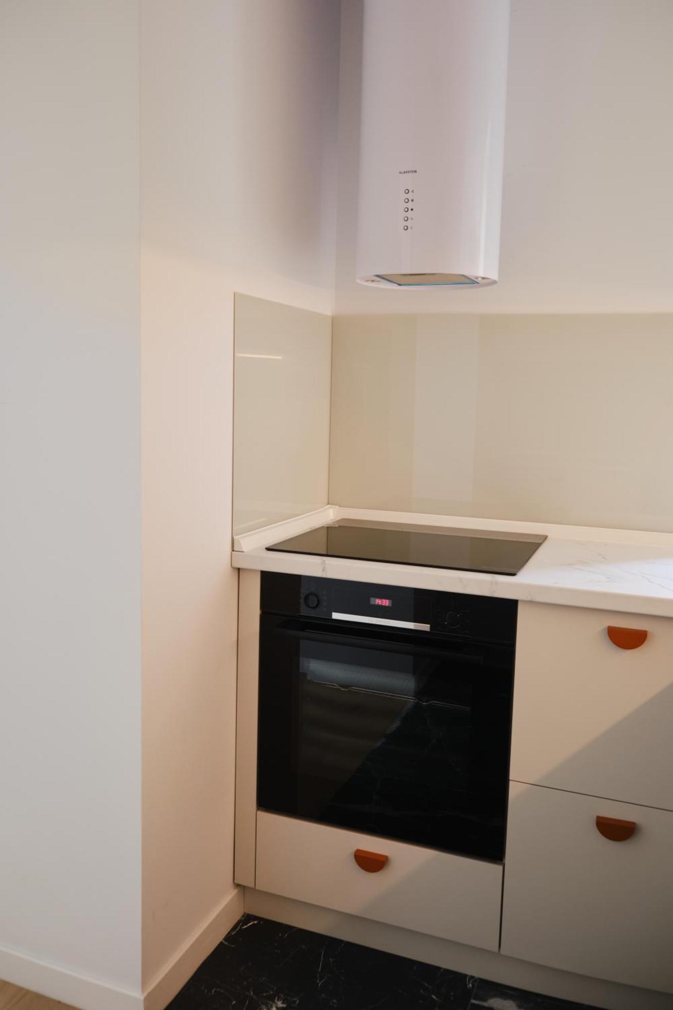 Orange I One Bedroom I One Cotroceni Park *