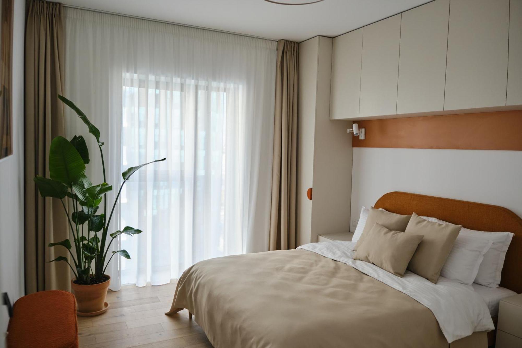 Orange I One Bedroom I One Cotroceni Park *