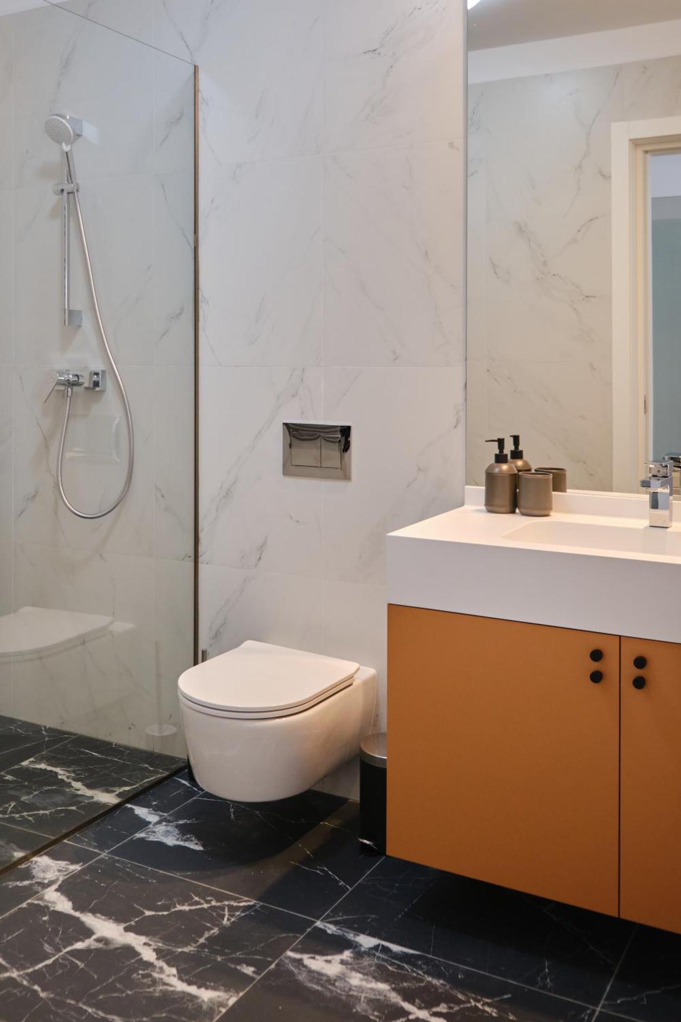 Apartament Orange I One Bedroom I One Cotroceni Park